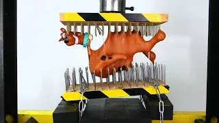 STRETCH SCOOBY DOO BETWEEN NAIL BEDS HYDRAULIC PRESS EXPERIMENT