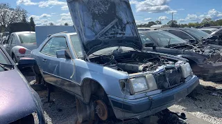 Mercedes-Benz C124 Coupe at junkyard. Hypodermic needles in trunk!