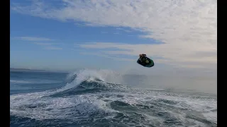 SEADOO SPARK WAVEJUMPING IN HUGE SWELL