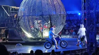 Mirage Circus #de Marcos Frota ,Super Cross por cima do Globo #Joinville SC..