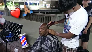 Giving Haircuts for the HOMELESS on the Street!