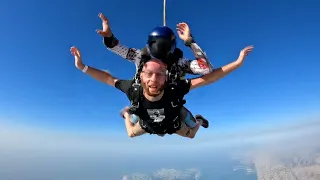 Мой первый прыжок с парашютом над Дубай / My first skydive over Dubai