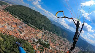 “Honey, I’m flying home!“ 🏔🪂🏡 - Paragliding over Brasov