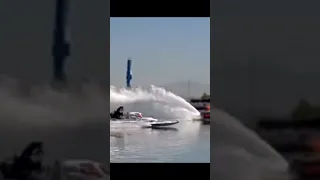 8000 MPH the fastest drag boat in world 🌎