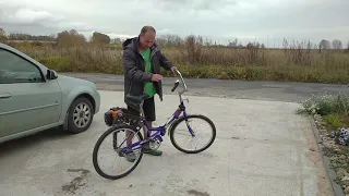 Мальчик Саша, 40 лет. Изобрёл велосипед! :-)