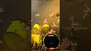 JAMES HETFIELD REACTION TO LARS ULRICH DRUM FAIL LIVE (2023) #METALLICA #shorts