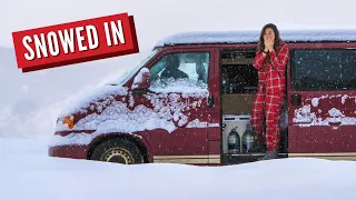 First Winter Snow Storm | Living In A Van