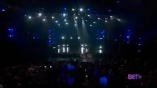 Chris Brown Crying On The BET Awards Michael Jackson Tribute