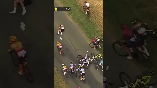 This has to be one of the craziest cycling accident 😢 #tdf  #cycling #crash #crashes