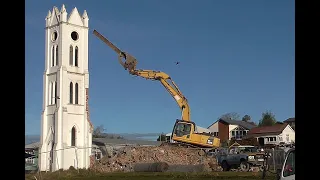 'High tech' demolition, New Zealand style (demolition starts at 2:35) + miracle pigeon