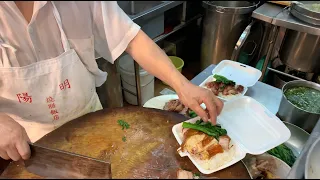 #HongKongfood Roasted Pig/Duck SoysauceChicken  BBQPork