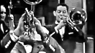 Muskrat Ramble -Louis Armstrong and Edmund Hall 1958.mov