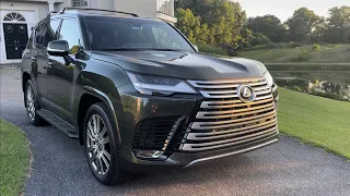 Top 5 Reasons to BUY the 2022 Lexus LX600!