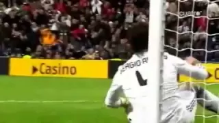 La espaldinha de Cristiano ronaldo(+ pelea con Raul Garcia)