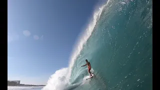 Exageración tubular en Puerto Escondido con Andrés di Marco