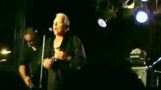 ERIC BURDON Sings "RISING SUN" in NYC, 2011