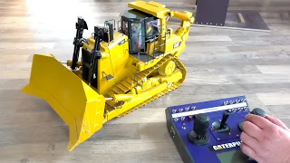 MINDBLOWING CATERPILLAR RC DOZER// UNBOXING// + GETTING DIRTY FOR THE FIRST TIME// FULL FUNCTIONS