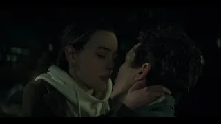 You (Season 3) - Love & Theo Kissing Scene