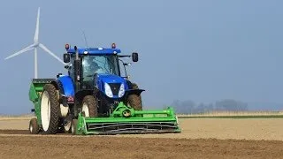 Planting potatoes with New Holland T7030 and Miedema | Aardappels poten | Jan Bakker | Slepers