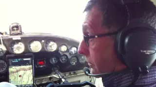 Flying from the back seat of a Cessna 182 Skylane