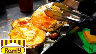 Best 5 STREET BURGER in Kuala Lumpur, Malaysia | The ultimate RAMLY BURGER | Street food