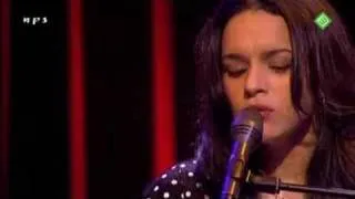 04. Norah Jones -  Sunrise (live in Amsterdam )