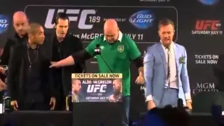 Conor McGregor steals Jose Aldo's UFC Belt during Dublin Press Conference