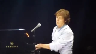 Paul McCartney - Golden Slumbers / Carry That Weight / The End - Koln 1-Dec-2011