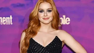 'Modern Family' star Ariel Winter admits growing up in front of 'millions of people is difficult'
