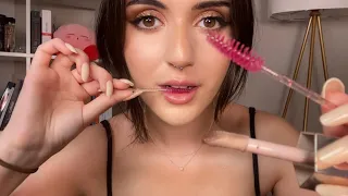 Kind Girl Does Your Lashes ASMR personal attention, combing lashes, whispering