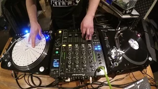 100% Vinyl - Drum & Bass Mix - 2016