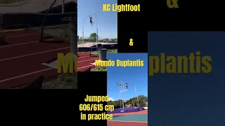 Mondo Duplantis and KC Lightfoot jumped 606&615cm at training #duplantis #kclightfoot #6m #polevault