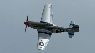 Rolls-Royce Merlin powered North American P-51 Mustang 🇬🇧🇺🇸 - Cosford air show 2022 [4K]