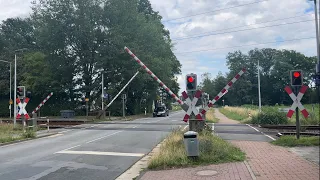 Sprechender Bahnübergang //Reckenfeld