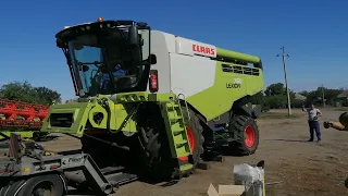 Доставка демонстрационного CLAAS LEXION 760 2020 г.в. из Франции с наработкой 150/100 мото/час