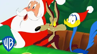 Looney Tunes en Français 🇫🇷 | Bipbip et Coyote rencontrent le père Noël | WB Kids