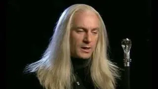 Lucius Malfoy talks about Voldemort - Jason Isaacs talks about Ralph Fiennes.mp4