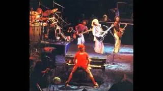 24. Lucy In The Sky With Diamonds (Elton John-Live In Seattle: 10/16/1975)