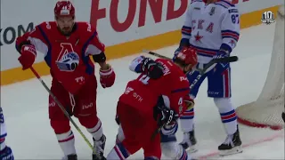 KHL Fight: Yelesin VS Rykov