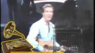 Marty Robbins singing Begging to You