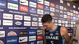 (Greek) Το κλάμα του Γιαννούλη Λαρεντζάκη για τον αποκλεισμό της Εθνικής από το EuroBasket