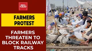 Protesting Farmers Threaten To Block Railway Tracks, Demand Rollback Of Farm Laws | Breaking News