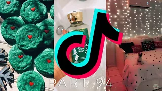 20+ MINUTES OF CHRISTMAS TIKTOK’s | CHRISTMAS COUNTDOWN | 164 days! | No. 94