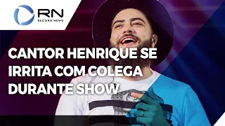 Cantor sertanejo se irrita com equipe durante show