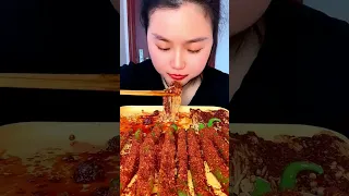 asmr eating chilli spicy with enoki mushrooms mukbang