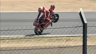 Motogp Silverstone 2022 - Burnout and stoppie , Jack Miller !