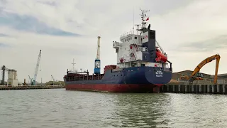 Out and About on the Swale and Medway August 2022 (HD) and with Commentary.