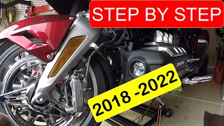 How to remove the front wheel Honda Goldwing DCT / Tour