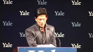 "Do not be afraid" - Shah Rukh Khan at Yale University as Chubb Fellow (Official Video)