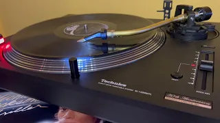 Michael Jackson - Thriller - (HQ Vinyl Rip) - Technics 1200MK7L / Ortofon ELITE